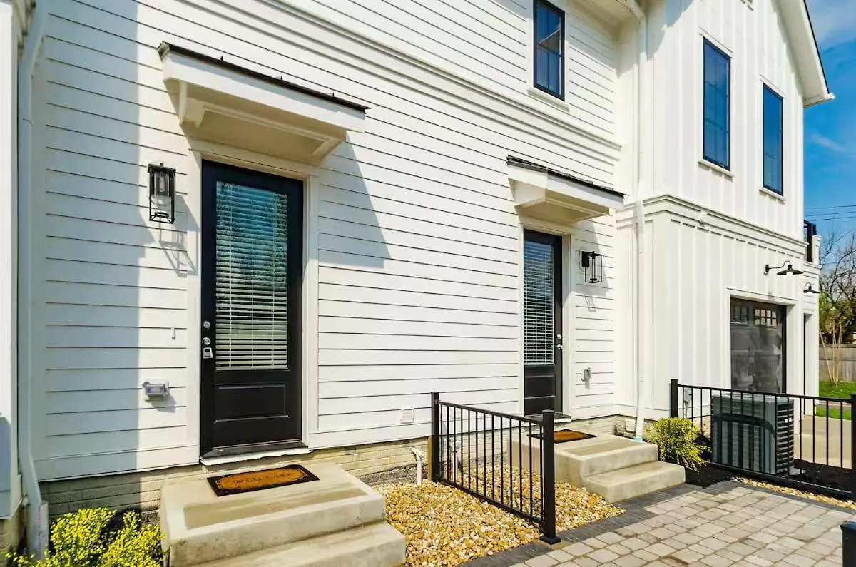 Short North Convention Garage Parking! Villa Columbus